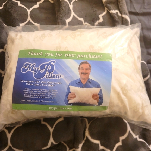 Other - BRAND NEW MY PILLOW